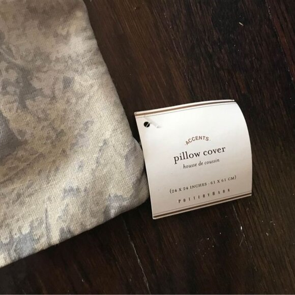 Set / 2 POTTERY BARN  gray print pillow 24' covers, NWT - Picture 5 of 5